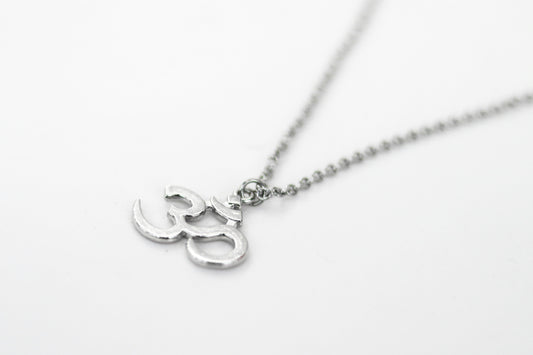 שרשרת יוגה אום לגבר