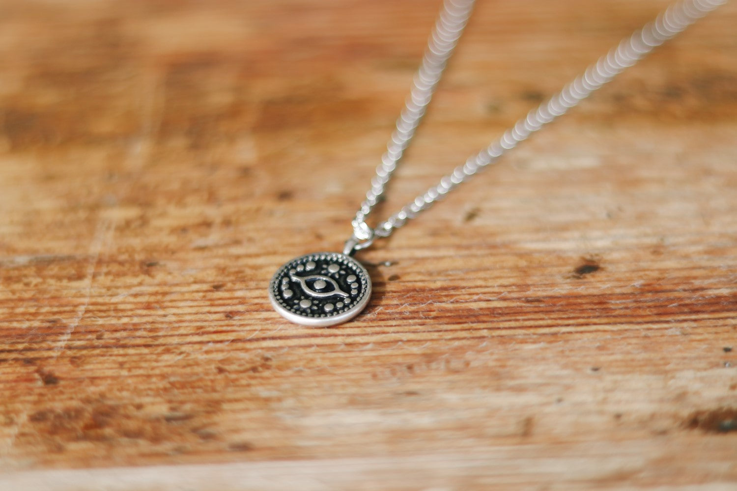 שרשרת עין לגבר כסף