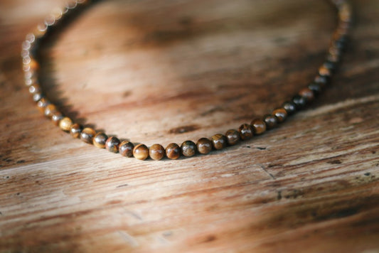 שרשרת חרוזים עין הנמר לגבר